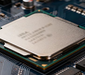 ファームウェアとは？アップデートをする時の注意点を解説