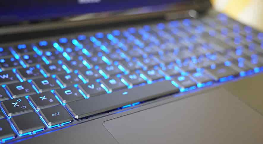 ゲーミングノートパソコン